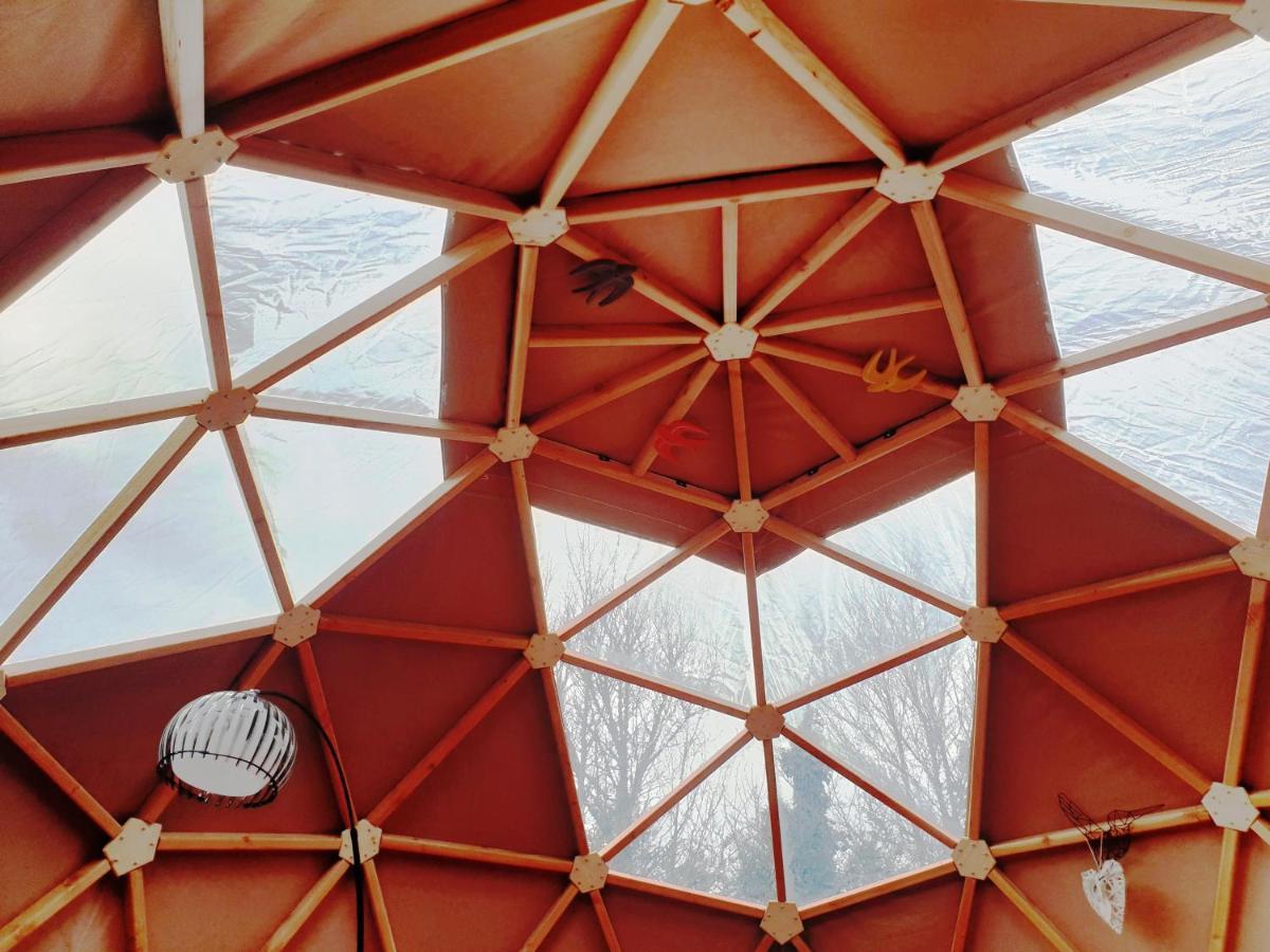 Bulle D'amour A 500 M De La Luxe tent